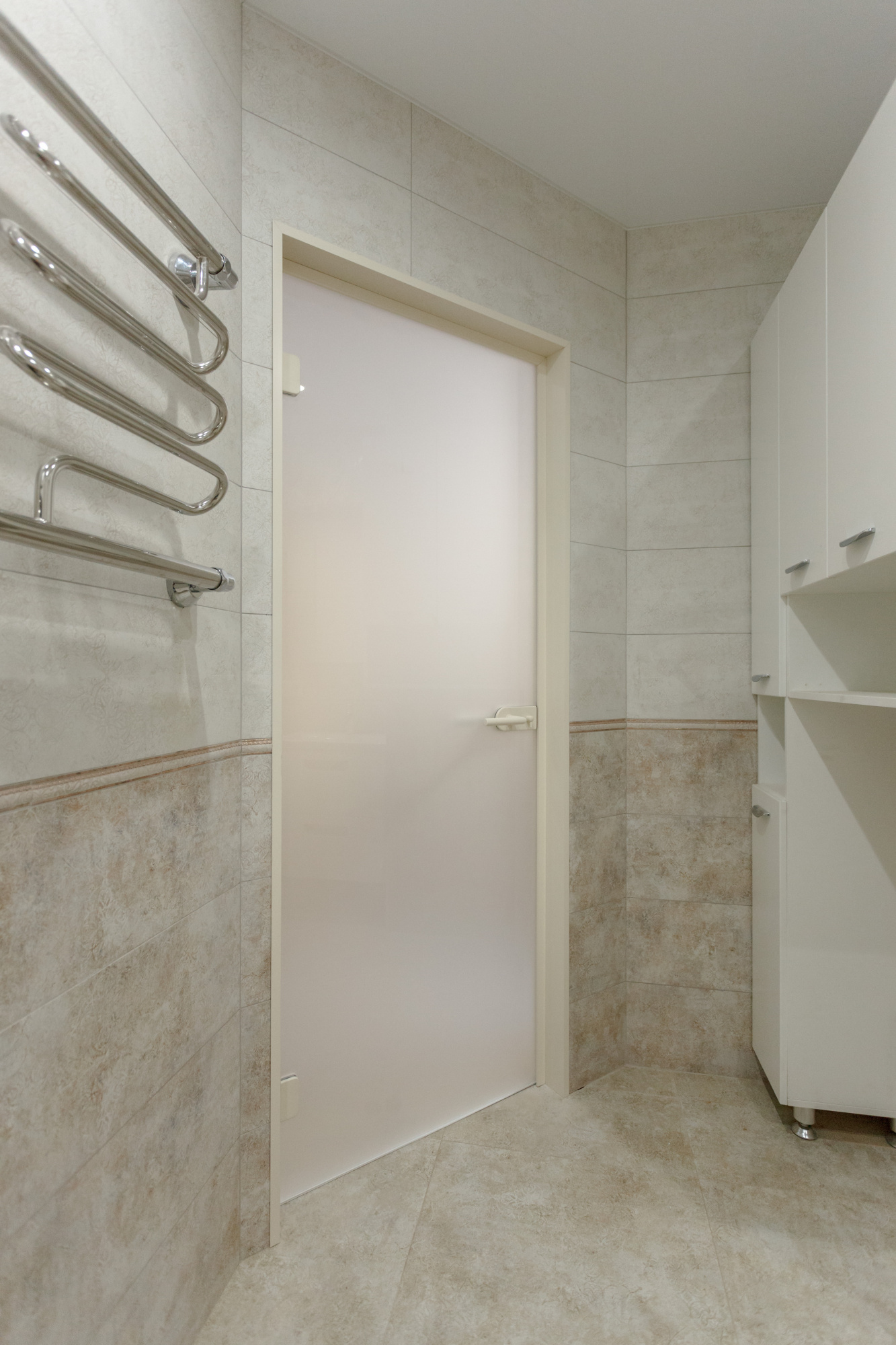 Матовые стеклянные двери