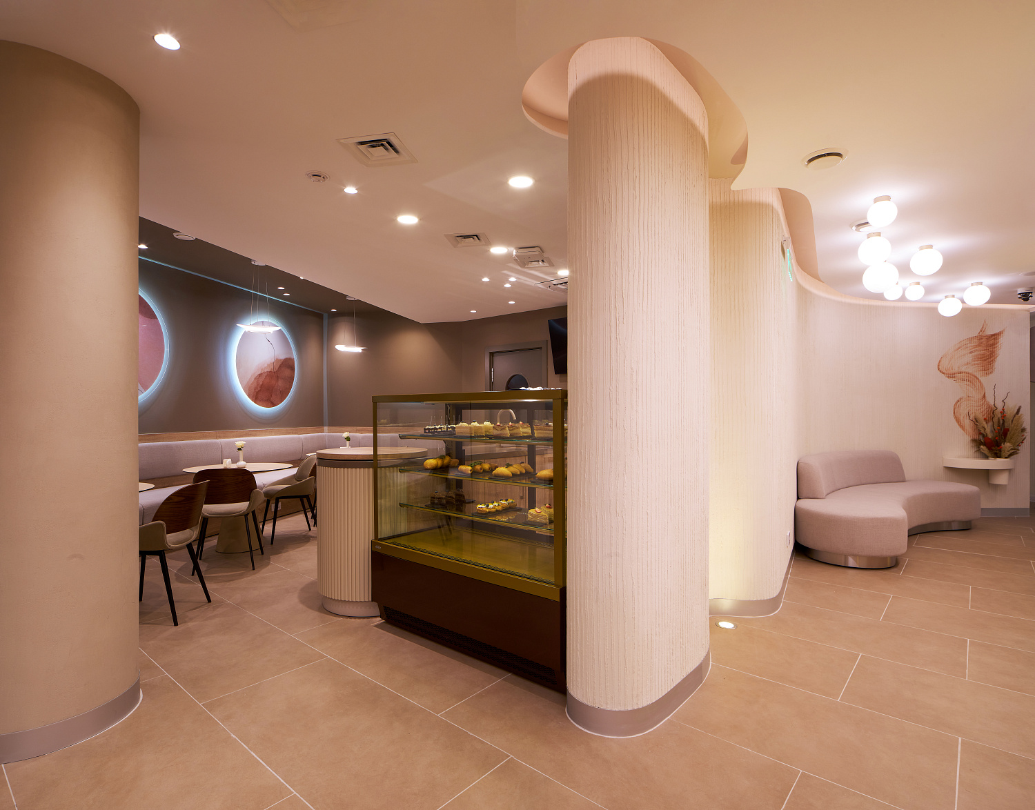 Клиника УГМК, дизайнер Стефанович