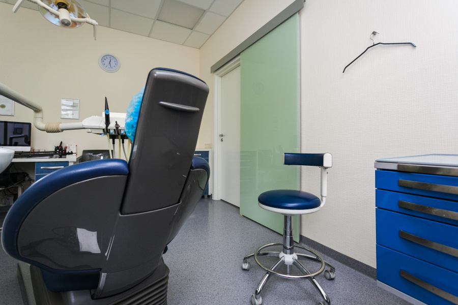 Откатные (раздвижные) стеклянные двери